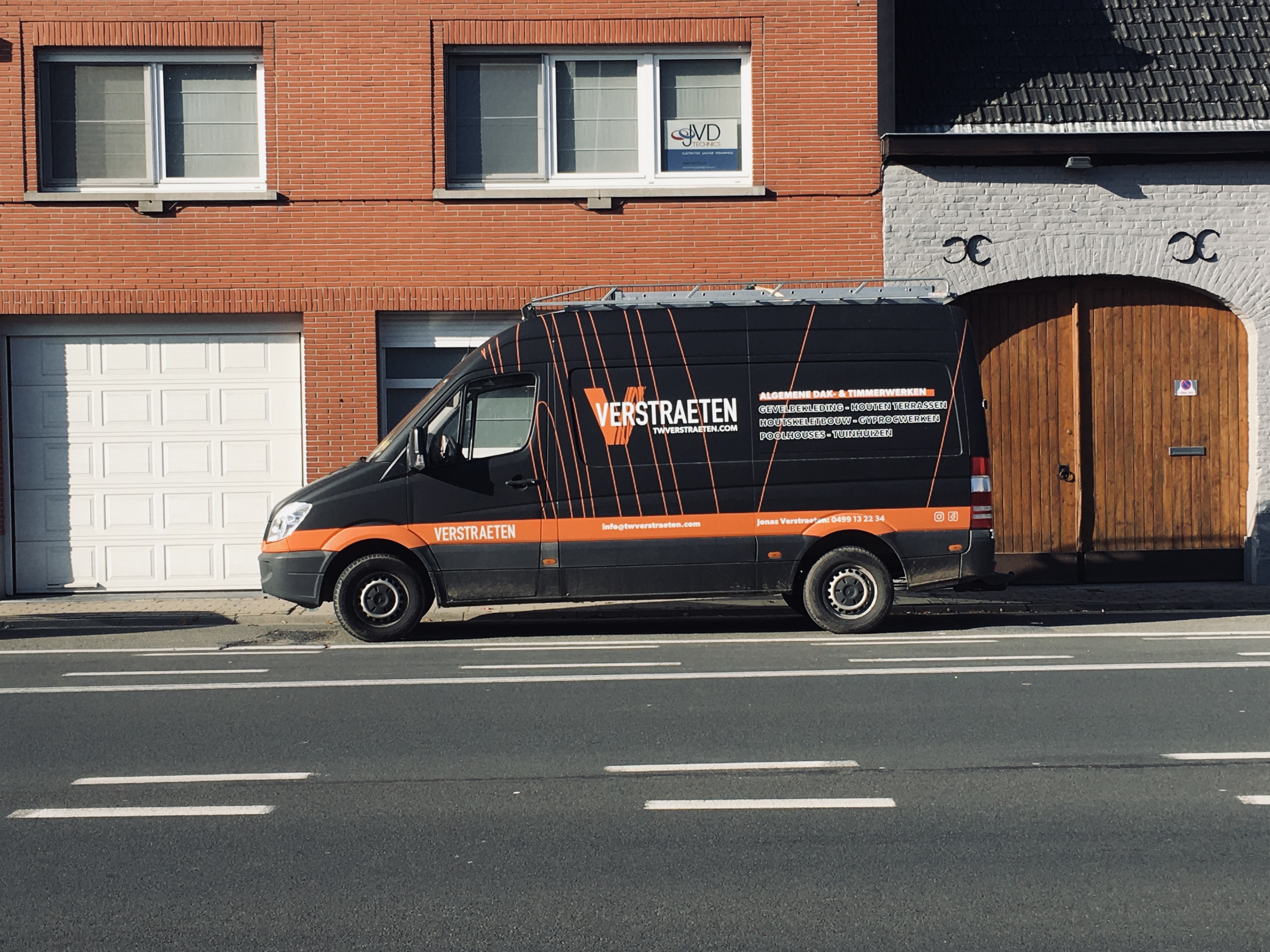 Verstraeten werkkledij en wagenbelettering